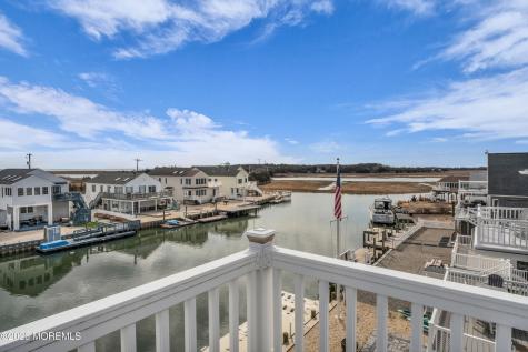 143 S Captains Drive Little Egg Harbor NJ 08087