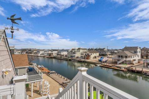 143 S Captains Drive Little Egg Harbor NJ 08087