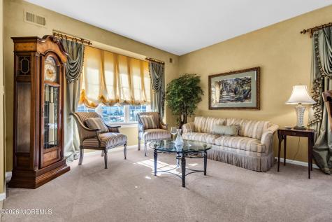 42 Milton Drive Manchester NJ 08759