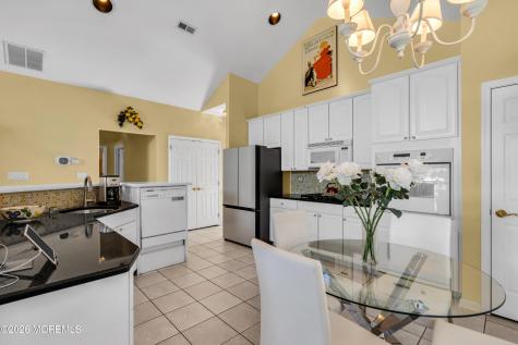 42 Milton Drive Manchester NJ 08759