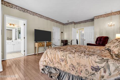42 Milton Drive Manchester NJ 08759