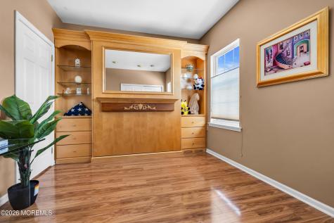 42 Milton Drive Manchester NJ 08759