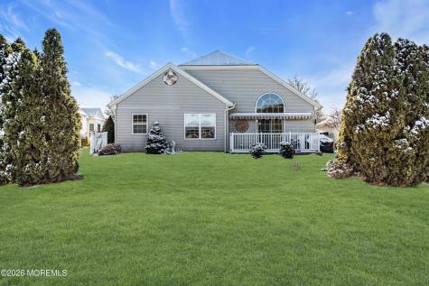 42 Milton Drive Manchester NJ 08759