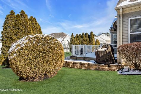42 Milton Drive Manchester NJ 08759