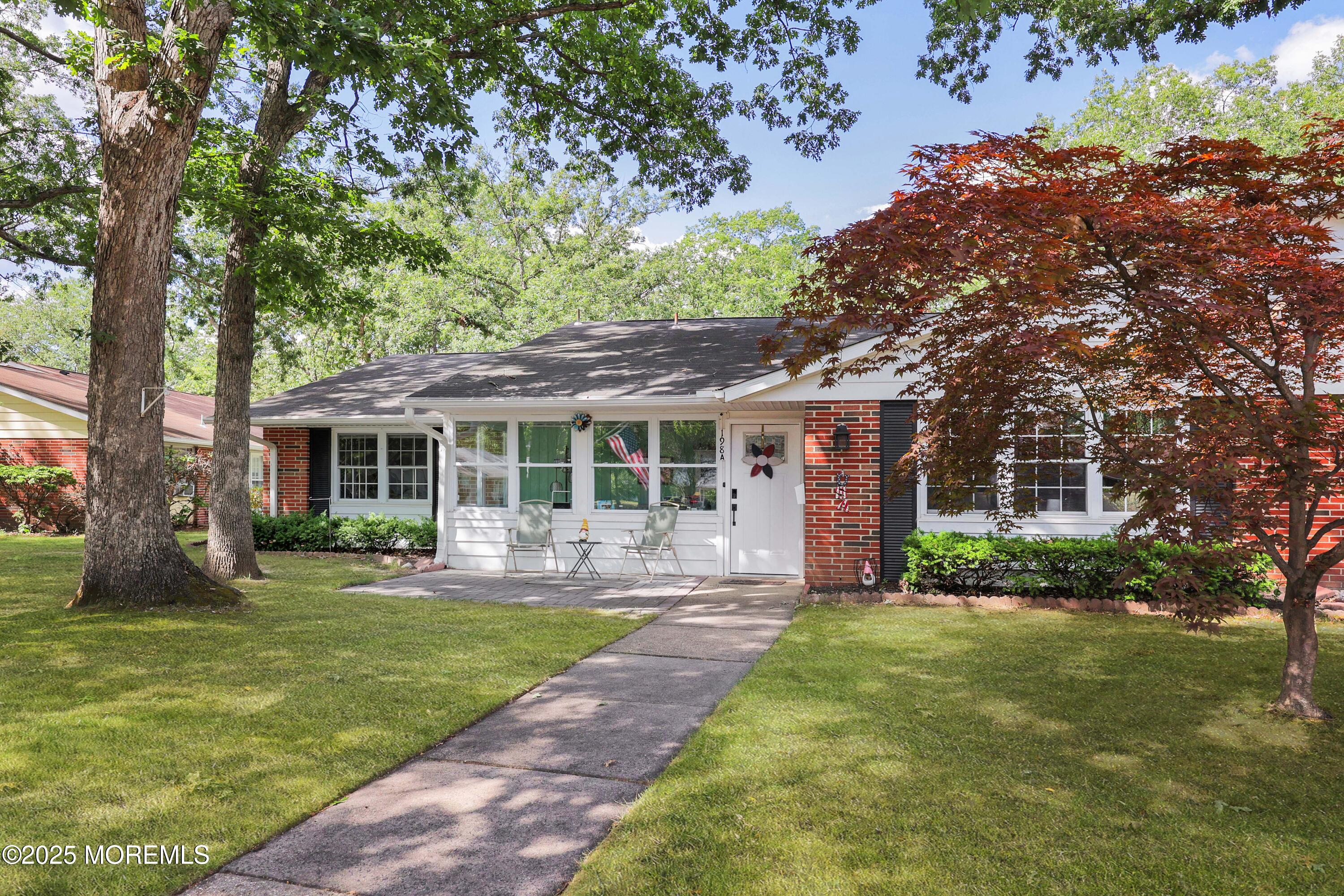 198A Buckingham Drive Lakewood NJ 08701