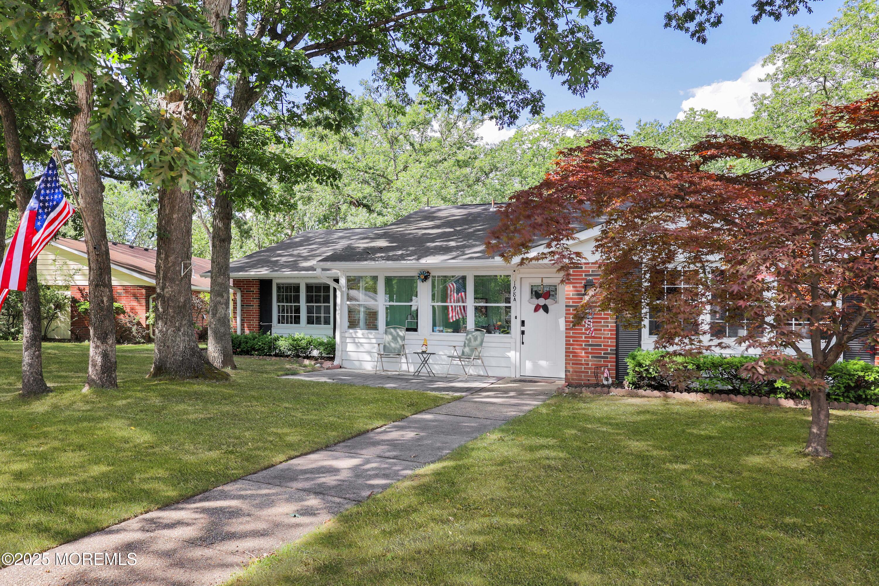 198A Buckingham Drive Lakewood NJ 08701