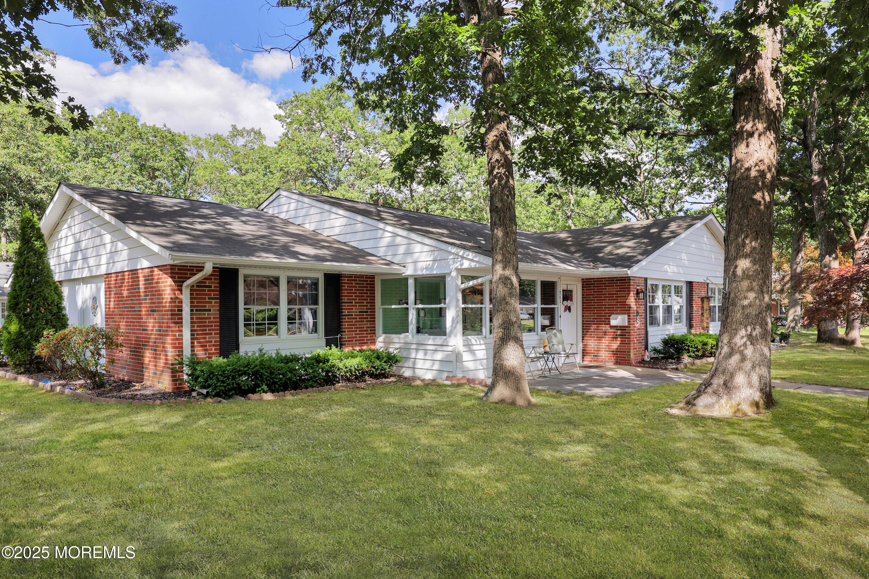 198A Buckingham Drive Lakewood NJ 08701