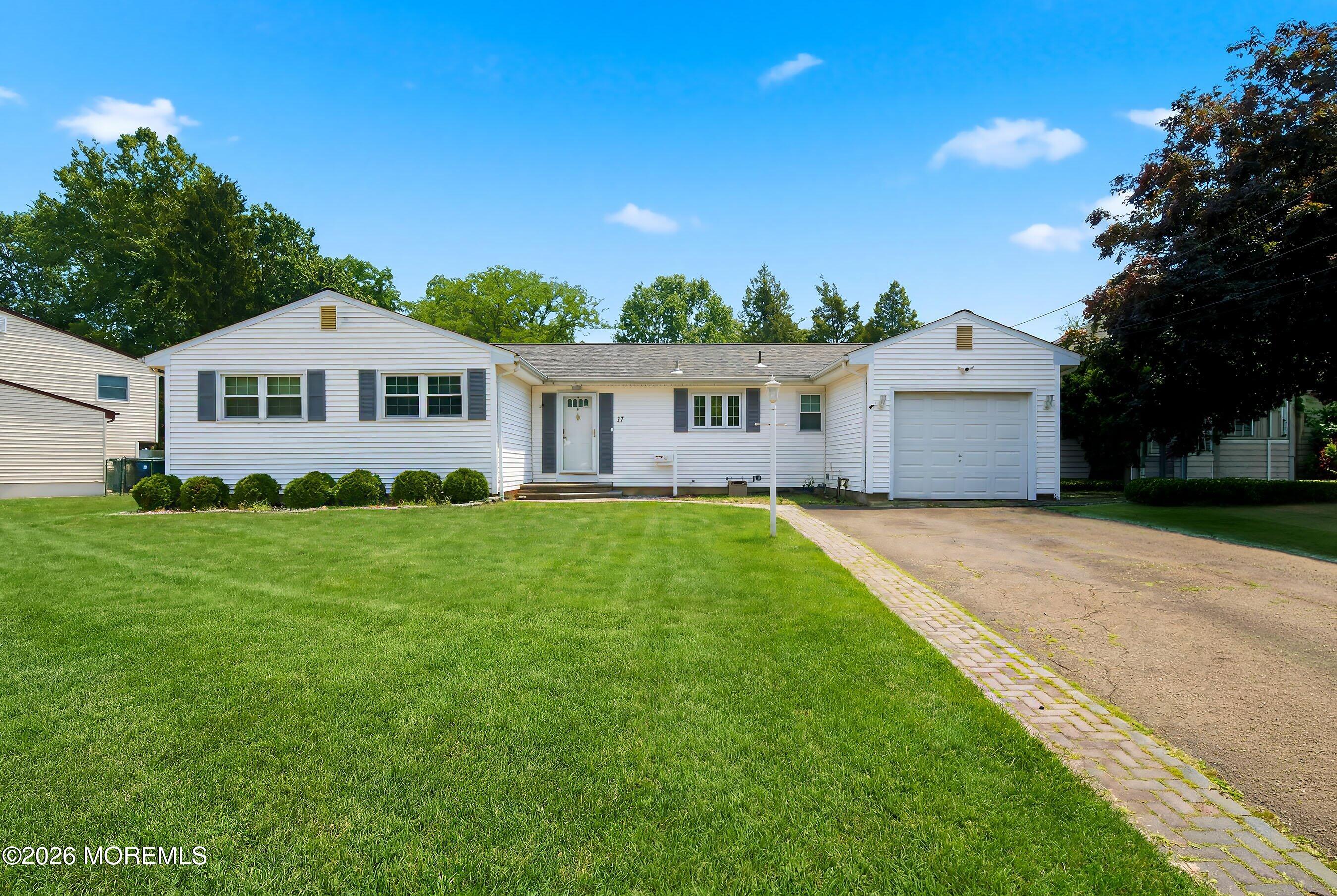 17 Knoll Terrace Hazlet NJ 07730