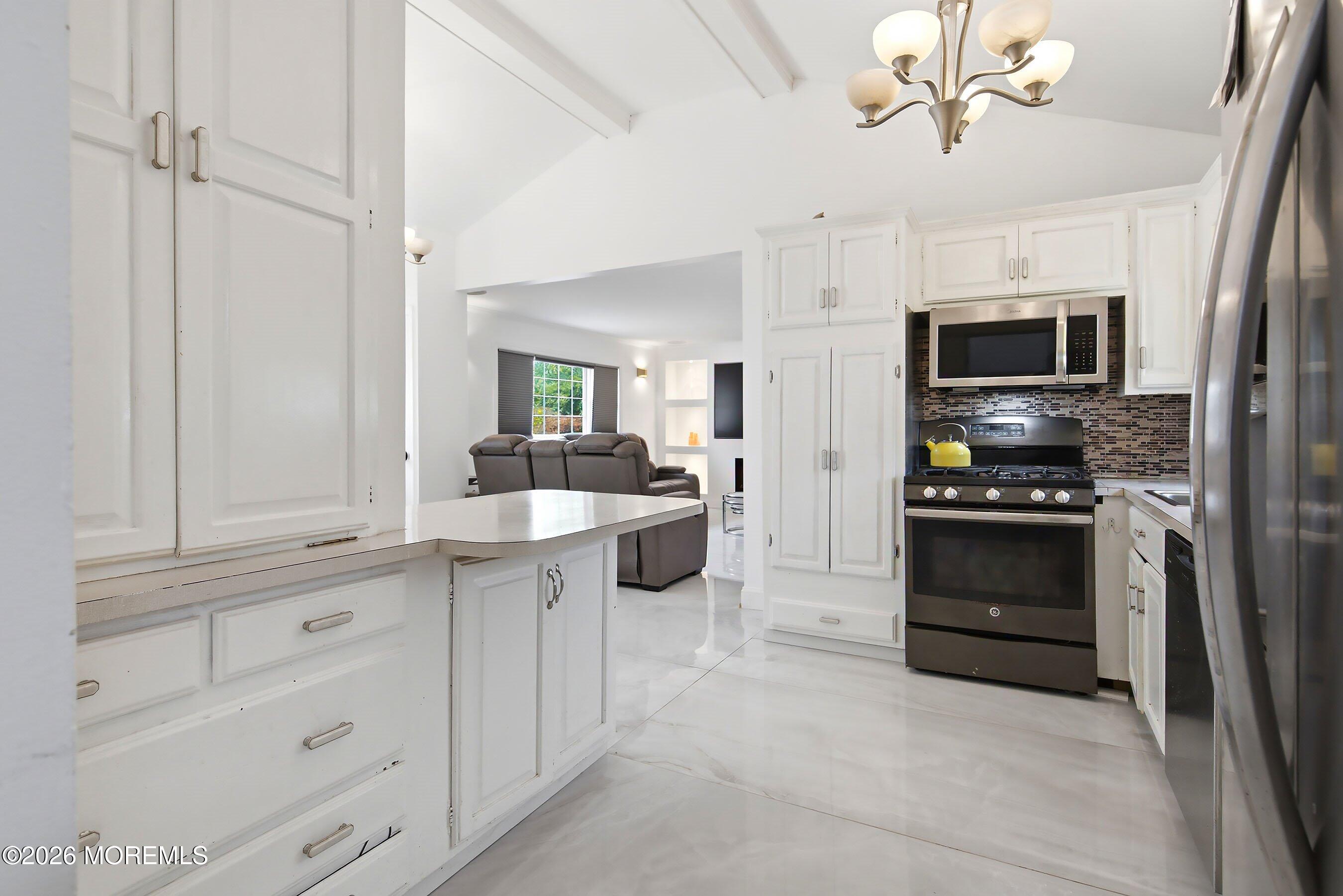 17 Knoll Terrace Hazlet NJ 07730