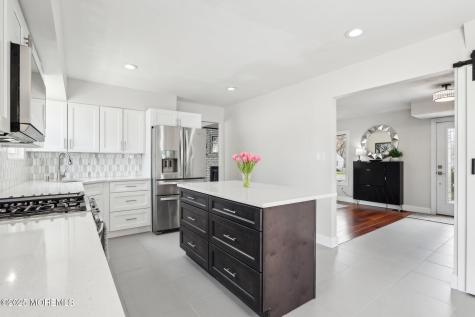 572 Line Road Hazlet NJ 07730