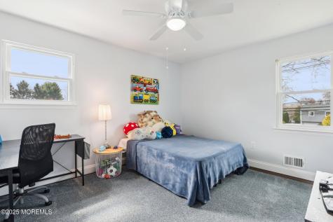 572 Line Road Hazlet NJ 07730