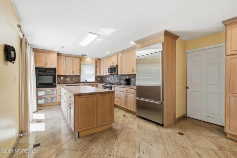9 Dwight Drive Ocean Twp NJ 07712