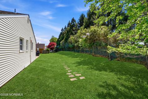 9 Dwight Drive Ocean Twp NJ 07712