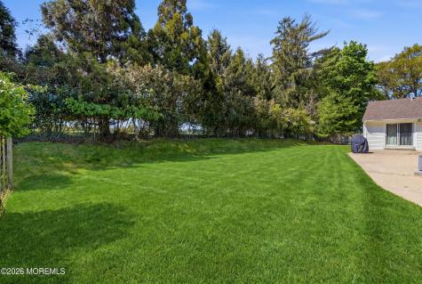 9 Dwight Drive Ocean Twp NJ 07712