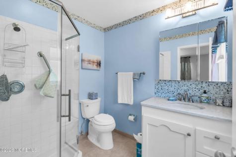 6 Dupont Court Toms River NJ 08757