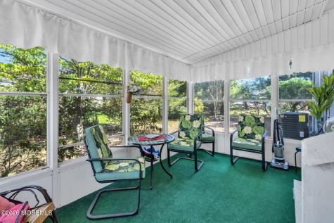 6 Dupont Court Toms River NJ 08757