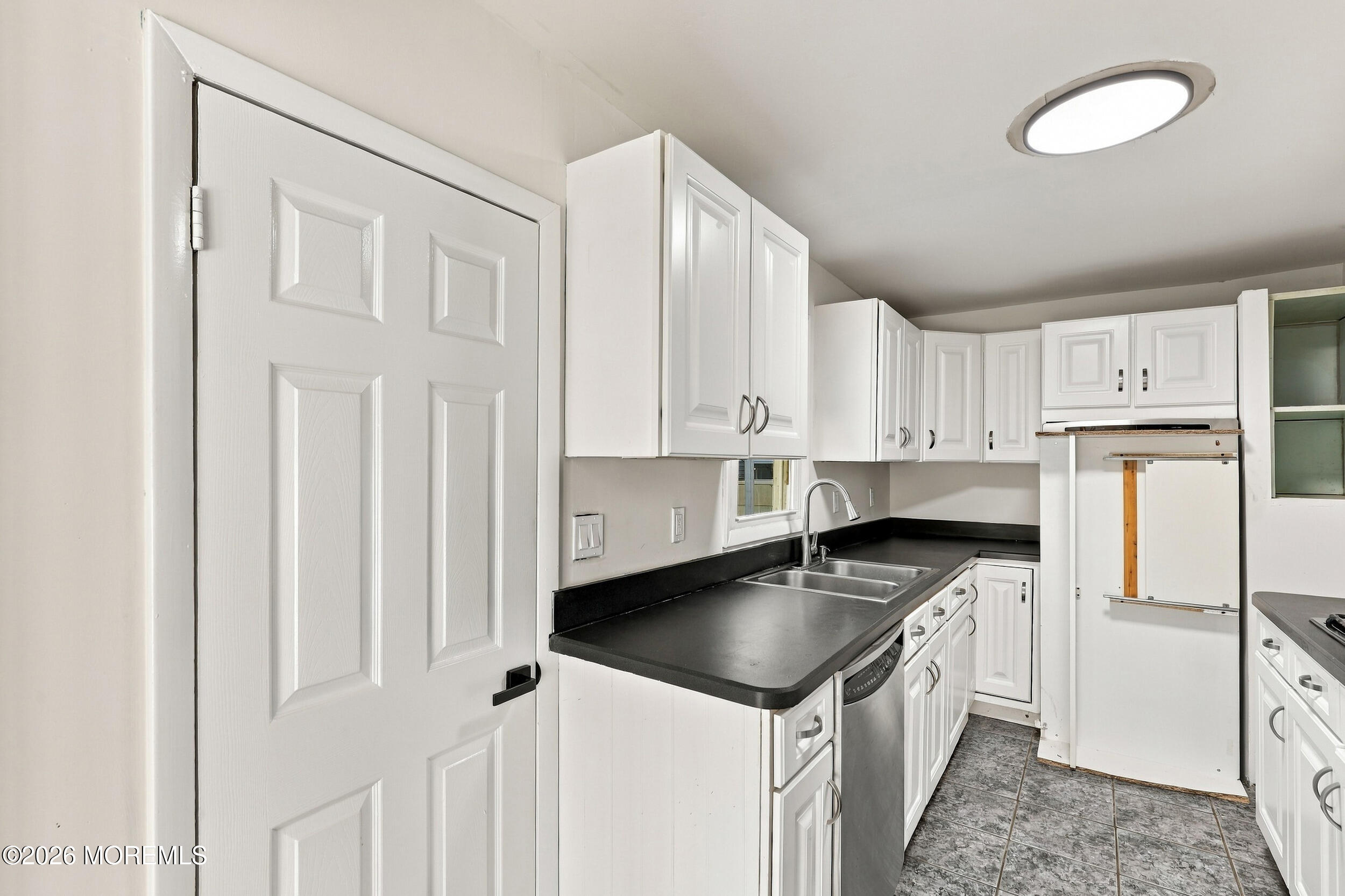 162 Concord Avenue Leonardo NJ 07737
