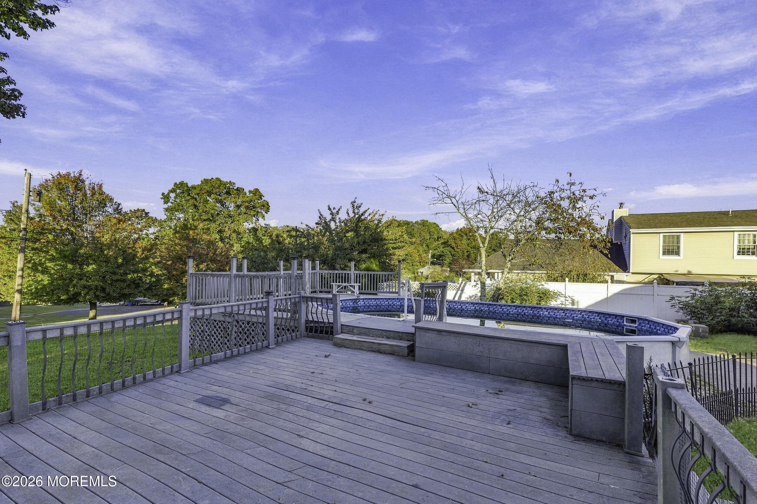 162 Concord Avenue Leonardo NJ 07737