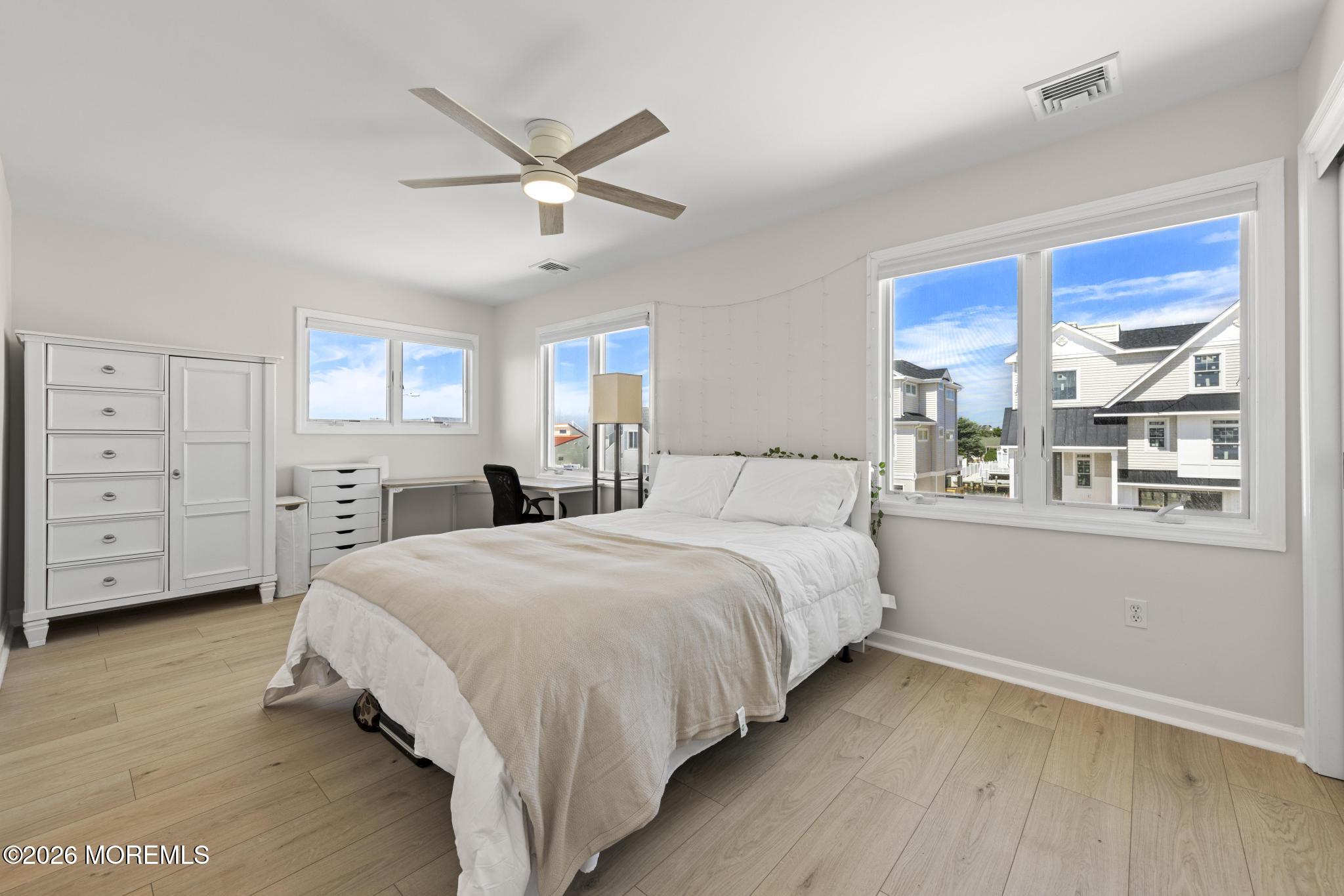 27 Diane Road Manahawkin NJ 08050