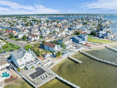 3285 Long Point Drive Toms River NJ 08753