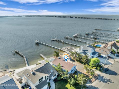 3285 Long Point Drive Toms River NJ 08753
