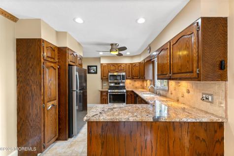 35 Mimi Road Old Bridge NJ 08857