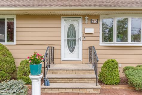 35 Mimi Road Old Bridge NJ 08857
