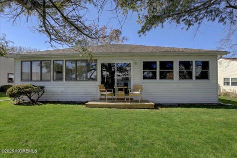 26 Lansdale Drive Marlboro NJ 07746