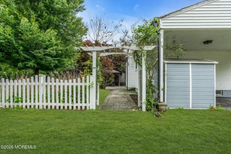28 Dawn Cypress Lane Jackson NJ 08527