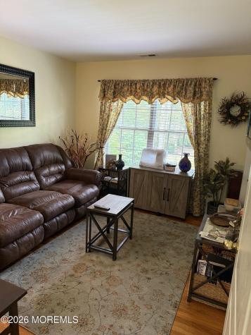 35 Lacey Road Whiting NJ 08759