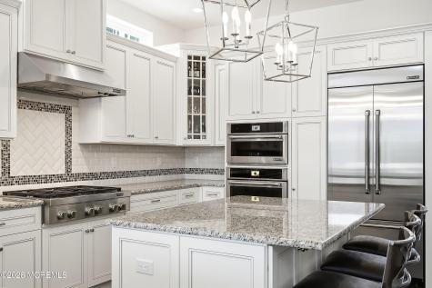 9 Monterey Bay Lane Tinton Falls NJ 07724