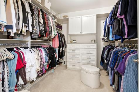 9 Monterey Bay Lane Tinton Falls NJ 07724
