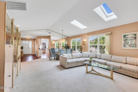 34 Peasley Drive Marlboro NJ 07746