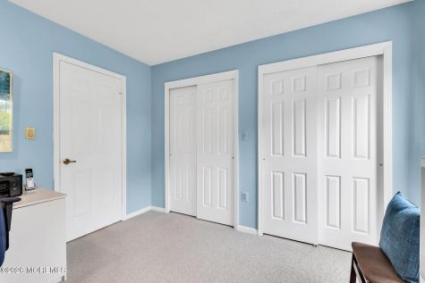 34 Peasley Drive Marlboro NJ 07746