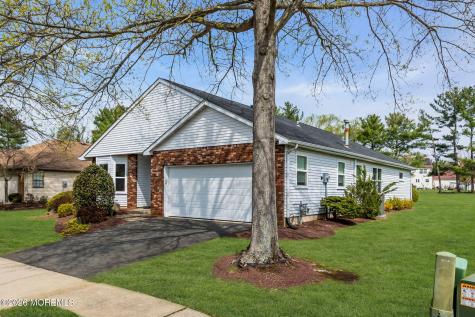 34 Peasley Drive Marlboro NJ 07746