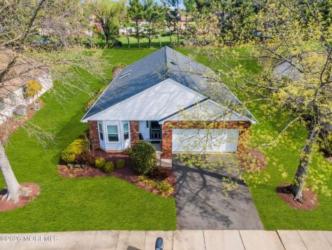 34 Peasley Drive Marlboro NJ 07746