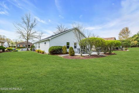 34 Peasley Drive Marlboro NJ 07746