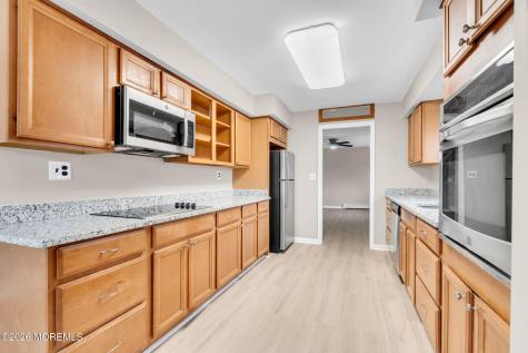 121 Harding Drive Brick NJ 08724