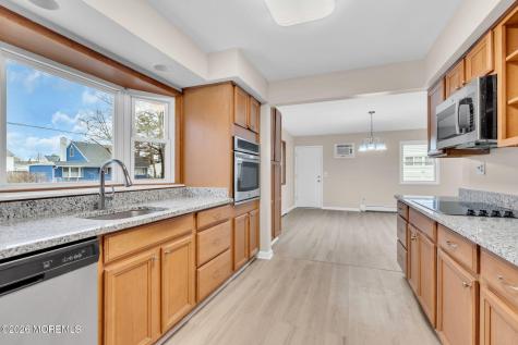 121 Harding Drive Brick NJ 08724