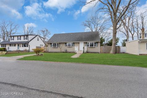 121 Harding Drive Brick NJ 08724