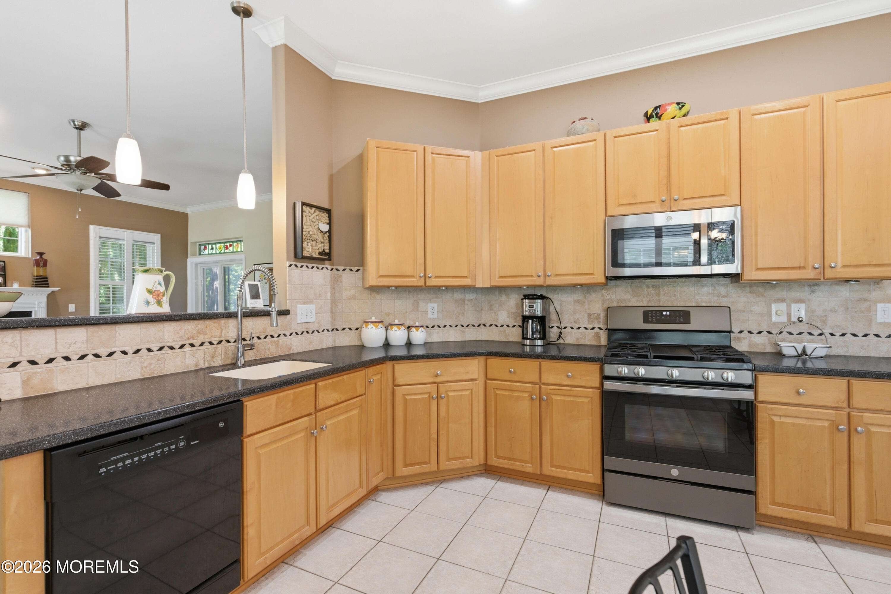 19 Saint Andrews Road Jackson NJ 08527