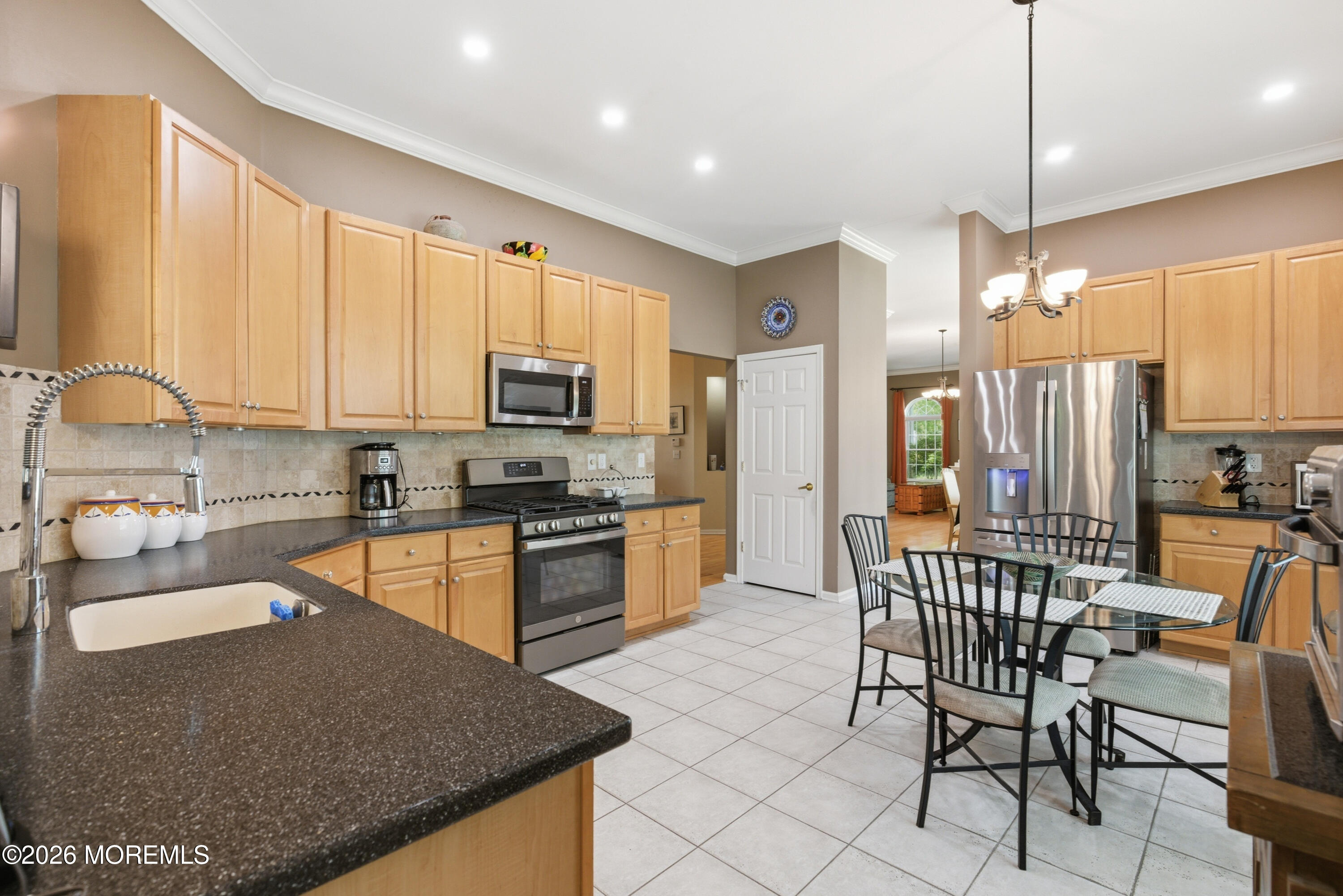 19 Saint Andrews Road Jackson NJ 08527