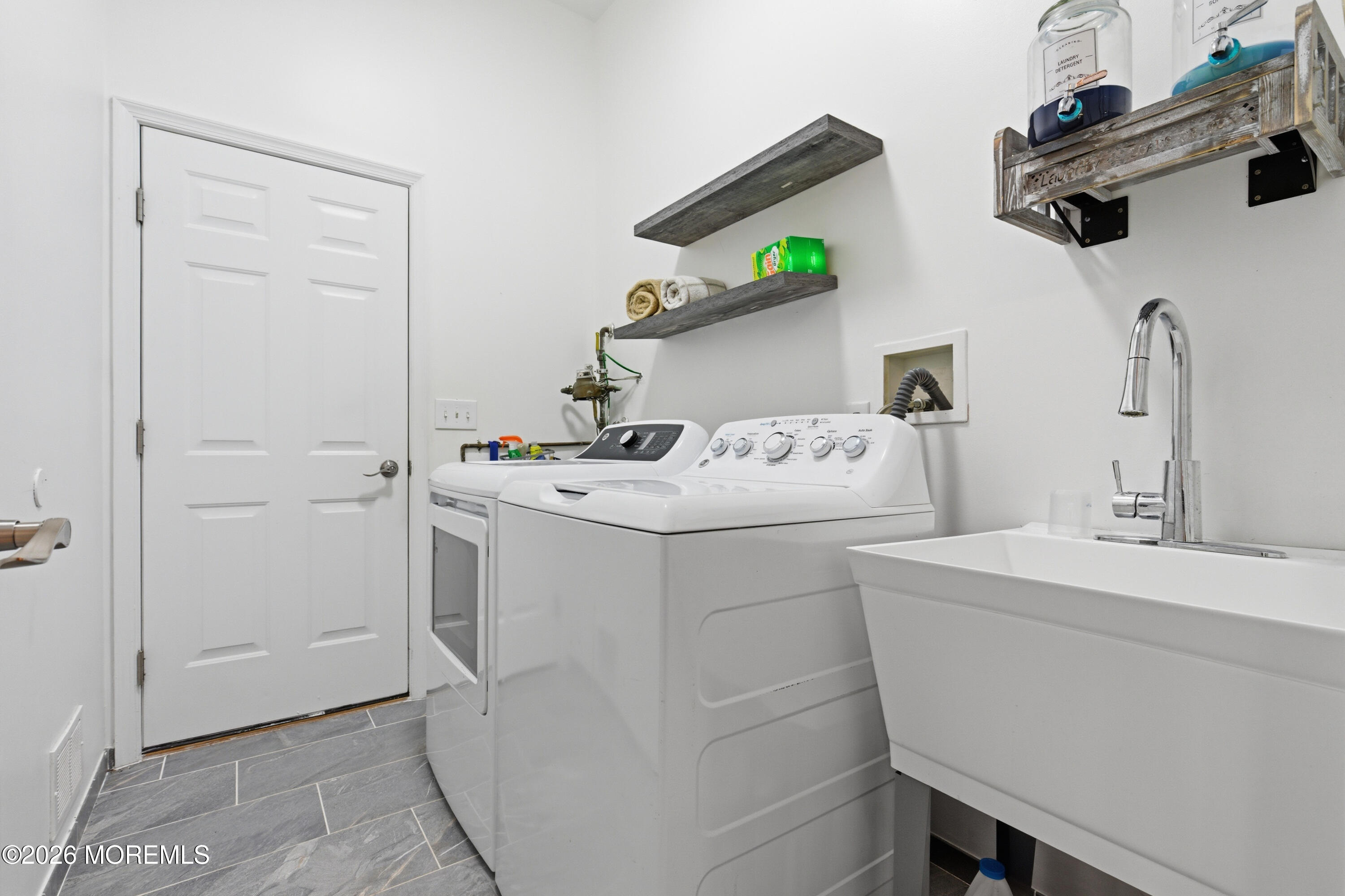 19 Saint Andrews Road Jackson NJ 08527