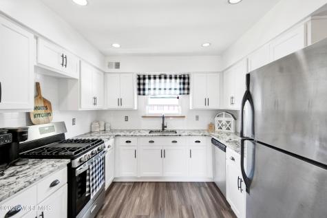 19 Peachstone Road Howell NJ 07731