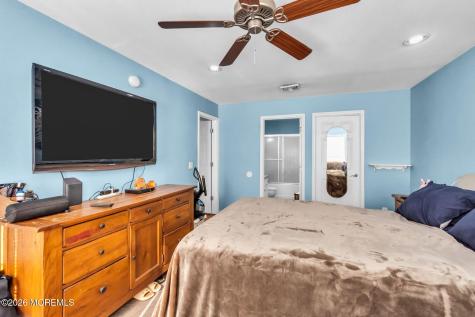 1041 6th Avenue Toms River NJ 08757
