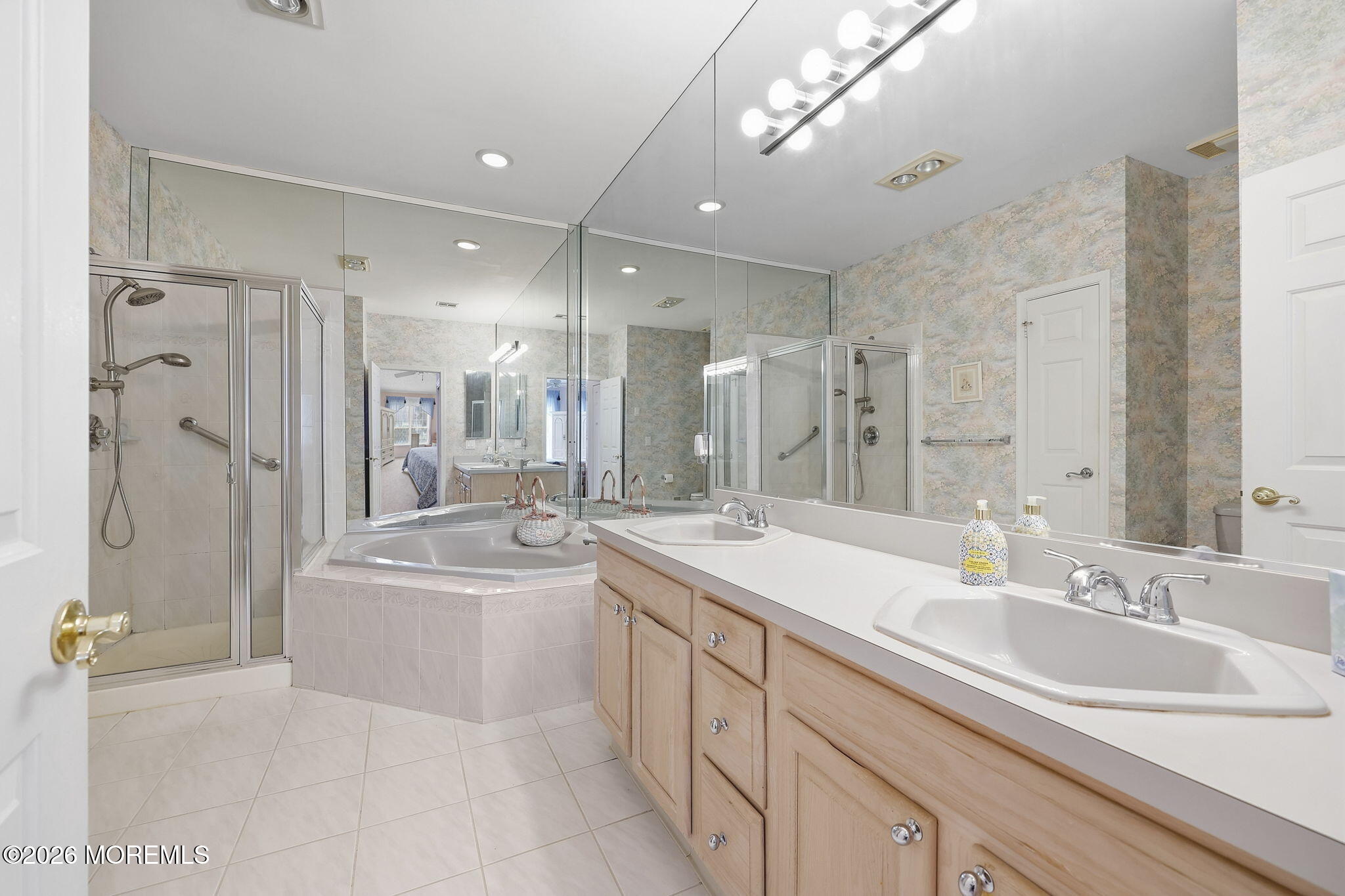 11 Strauss Court Bayville NJ 08721
