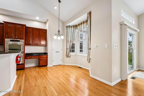 7 Brattleboro Road Jackson NJ 08527