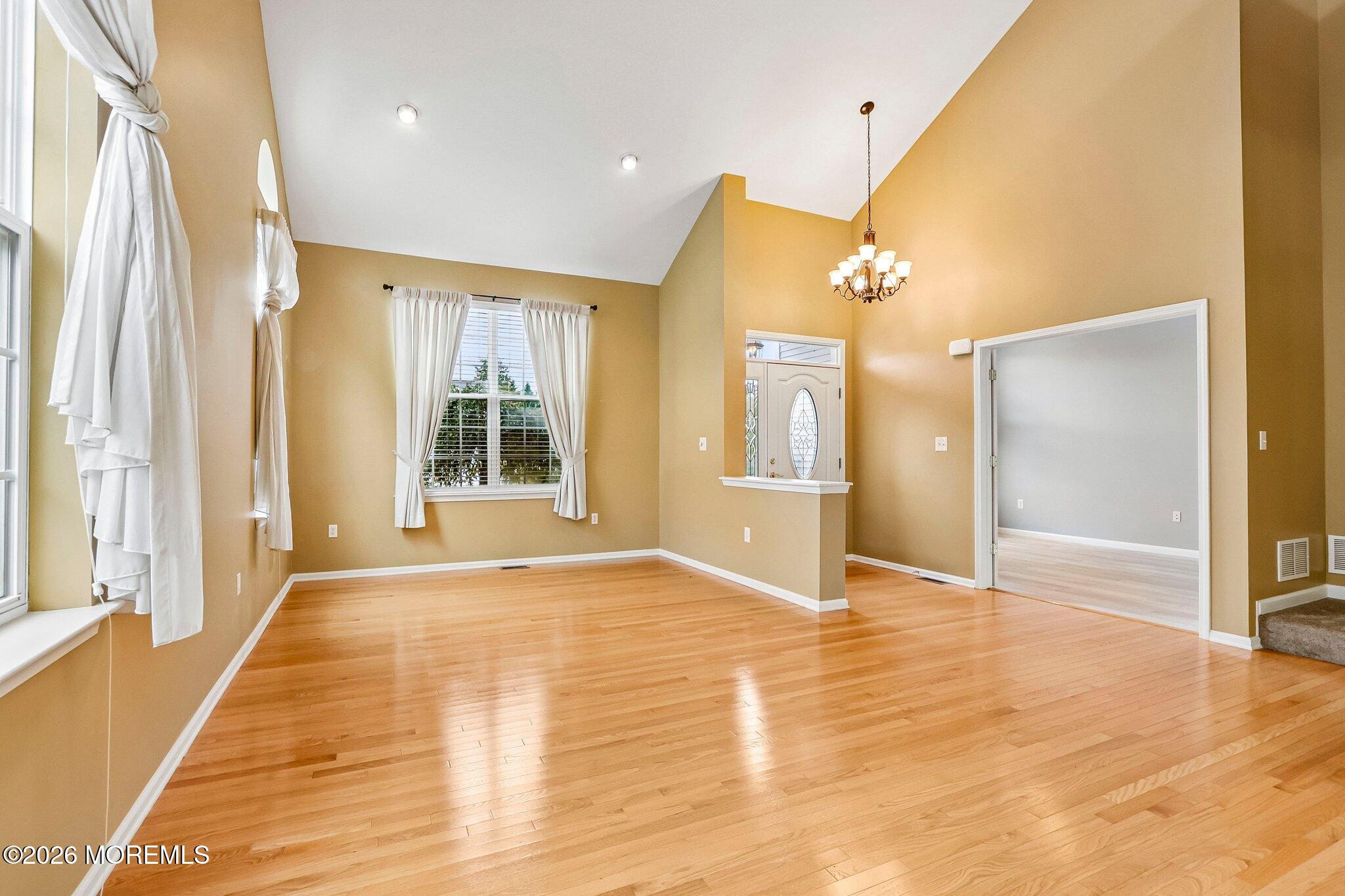 7 Brattleboro Road Jackson NJ 08527