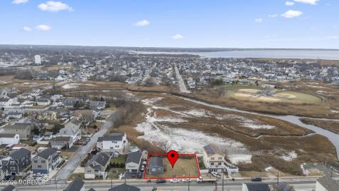 303 Union Avenue Union Beach NJ 07735