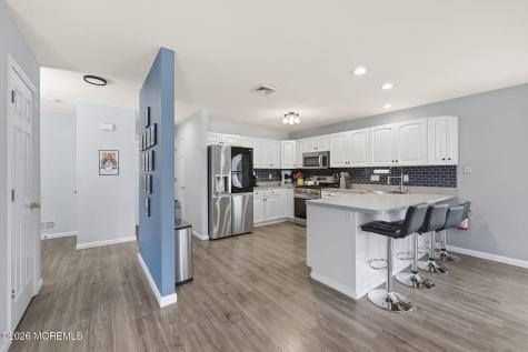 360 River Terrace Toms River NJ 08755